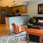 Downtown Norfolk Loft