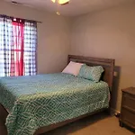Cheerful 5 Bedroom House Centreally Located .