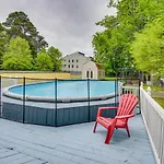 Norfolk Beach House Rental With Private Pool!