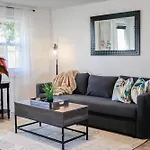 Sojourn Beachside Hideaway 2 Br