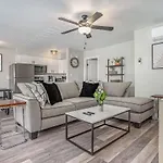 Bay Haven Linkhorn Suite