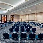 Sheraton Norfolk Waterside Hotel