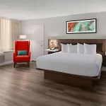 Wyndham Garden Norfolk Downtown