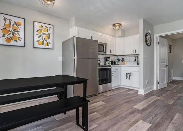 Bay Haven Linkhorn Suite
