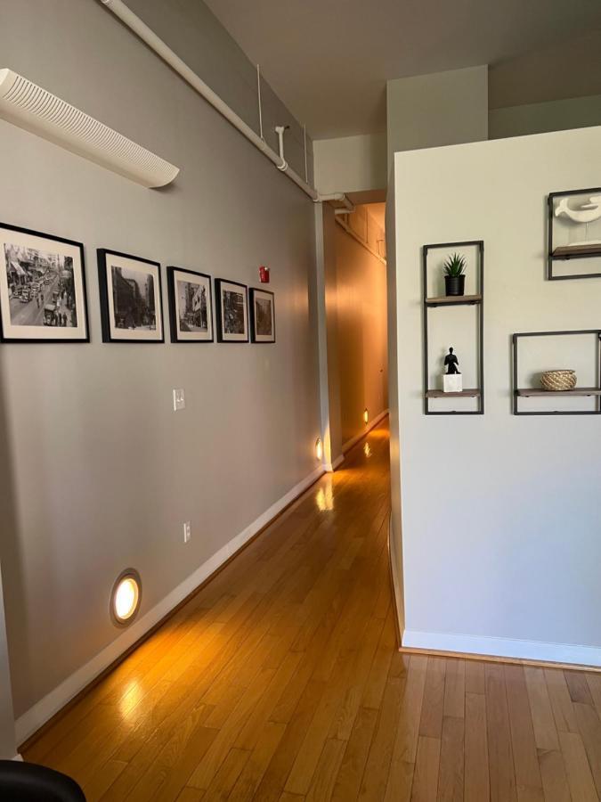Downtown Loft Apartment Norfolk