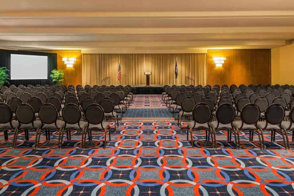 Sheraton Waterside Norfolk
