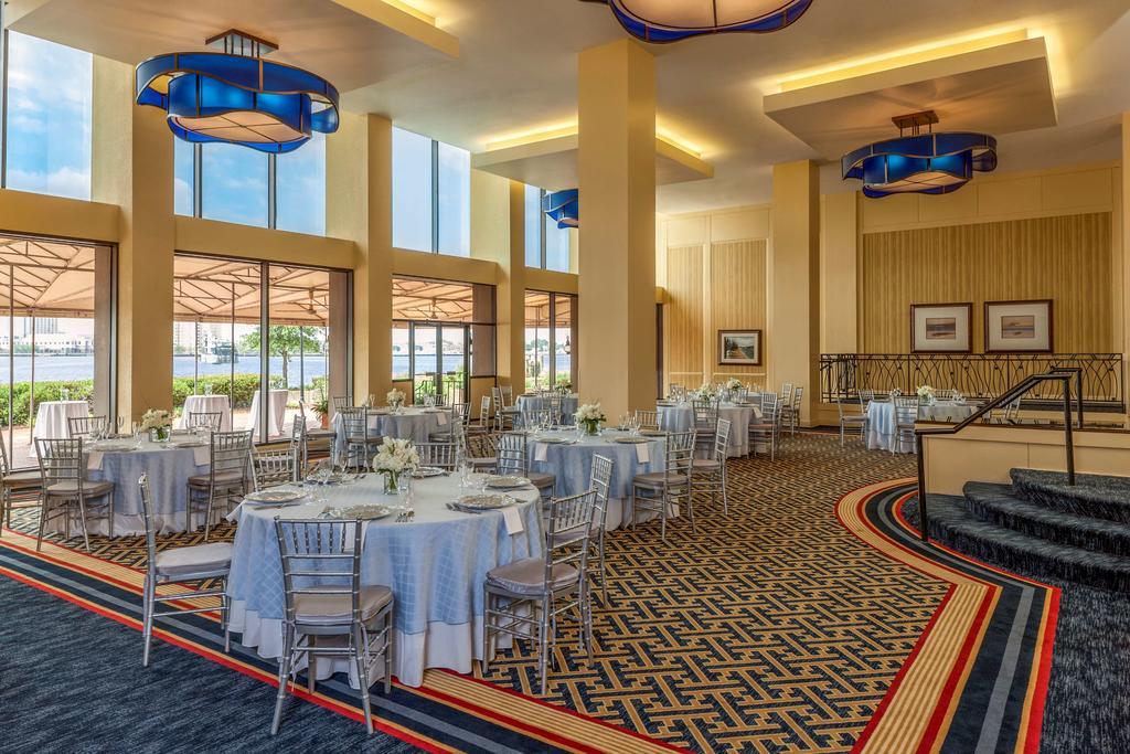 Sheraton Waterside Hotel