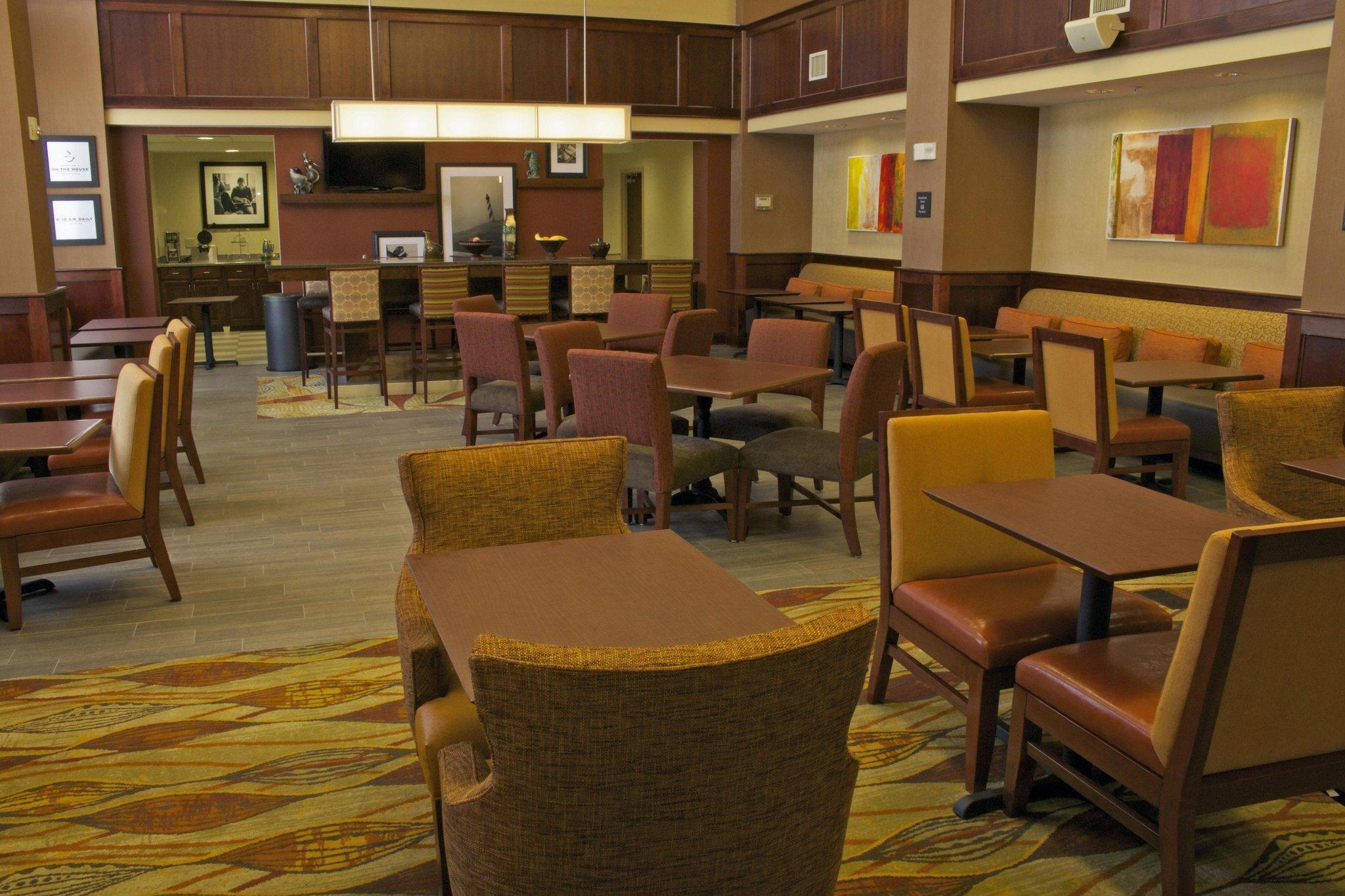 Hotel Hampton & Norfolk-airport