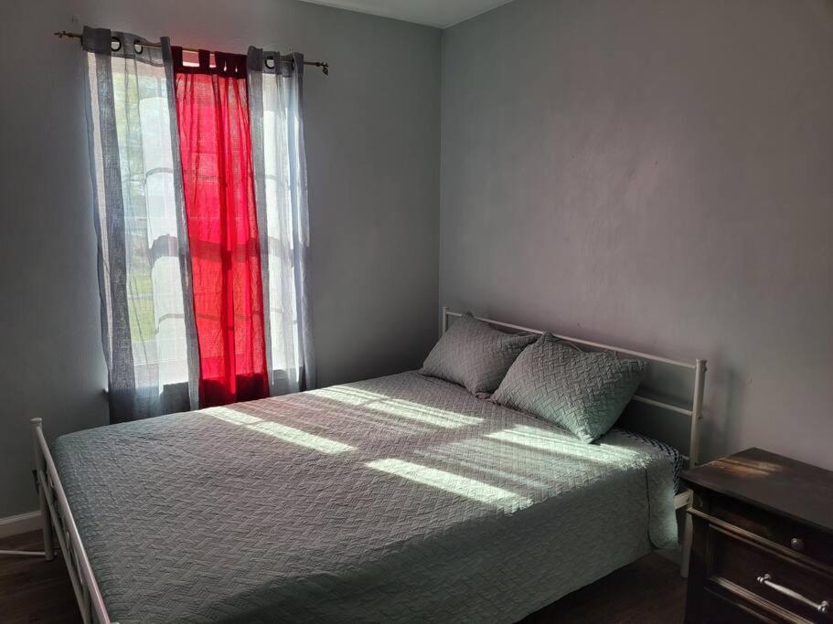 Holiday home Cheerful 5 Bedroom House Centreally Located . Norfolk