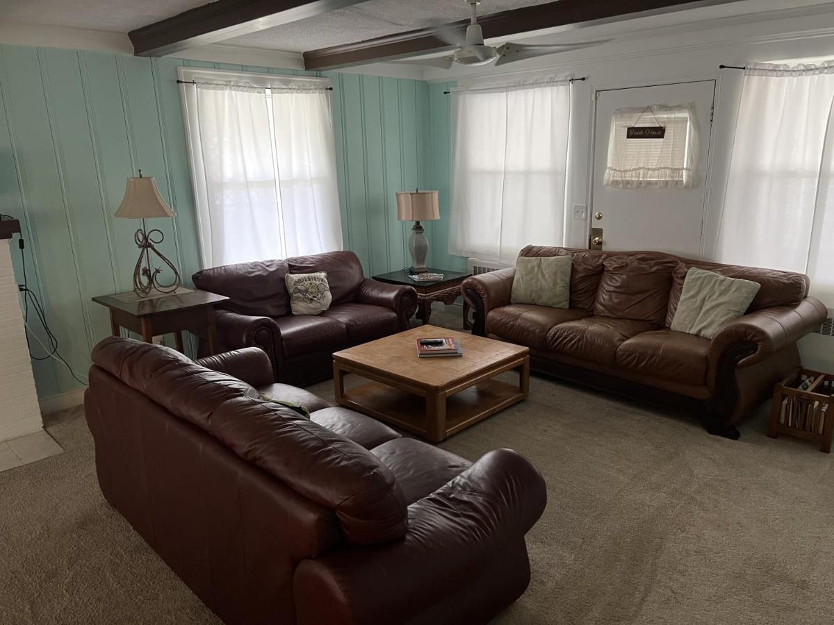 Historic Side Getaway - Pet Friendly, Wifi Holiday home *
