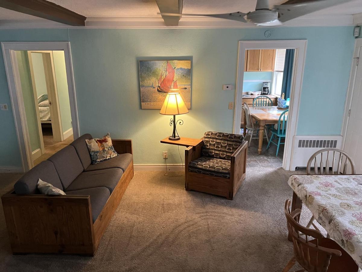 Historic Side Getaway - Pet Friendly, Wifi Holiday home *