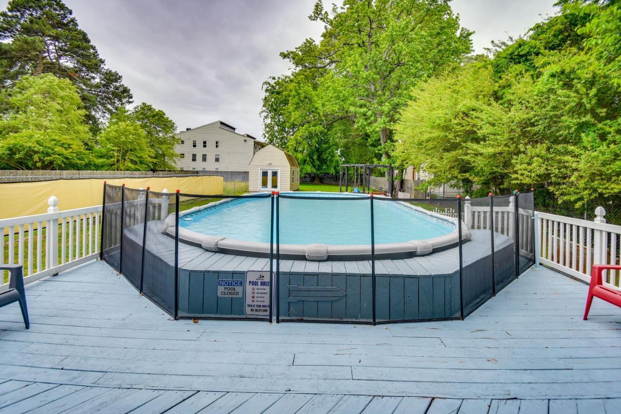 House With Private Pool! Norfolk