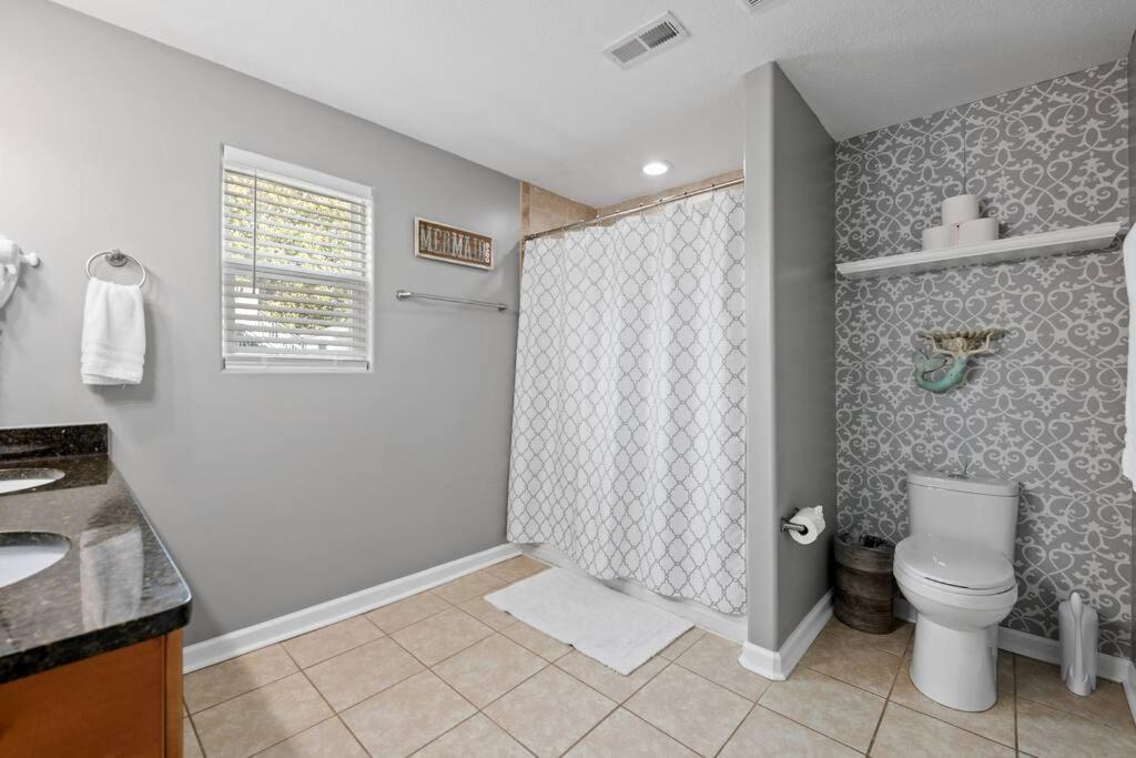 The Chesapeake St Retreat - Pet And Kid Friendly Norfolk