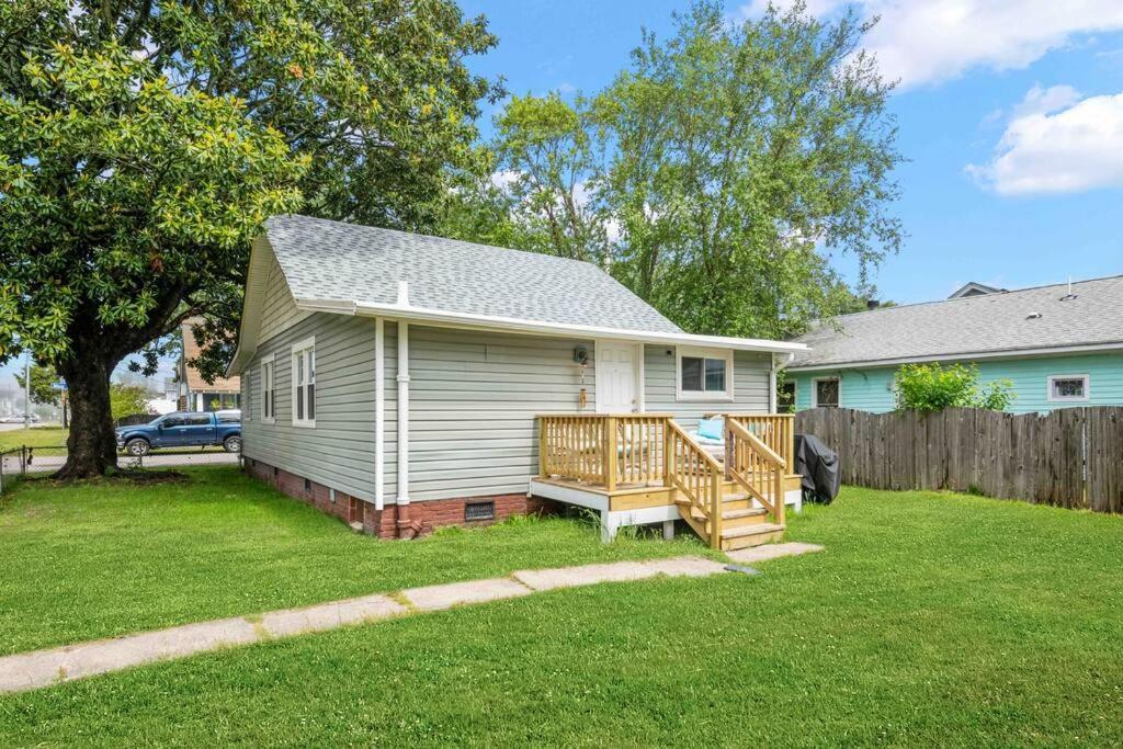 - 1 Block To - Pets Welcome! Holiday home Norfolk