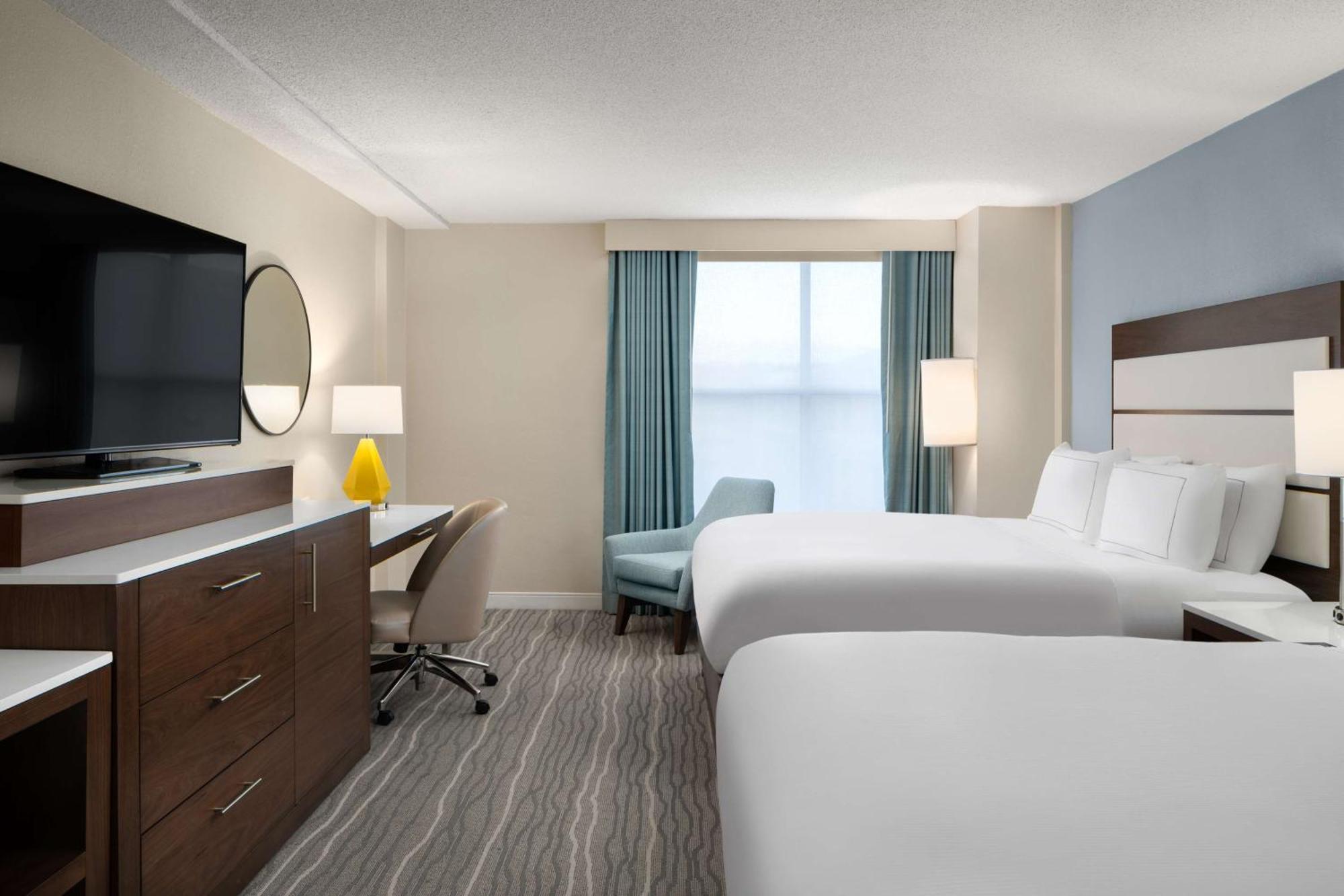 Doubletree By Hilton Airport Norfolk