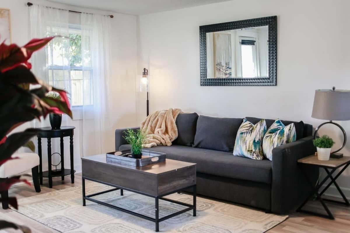 Sojourn Beachside Hideaway 2 Br *