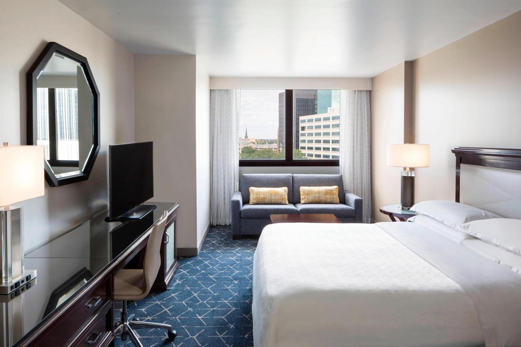 Hotel Sheraton Waterside