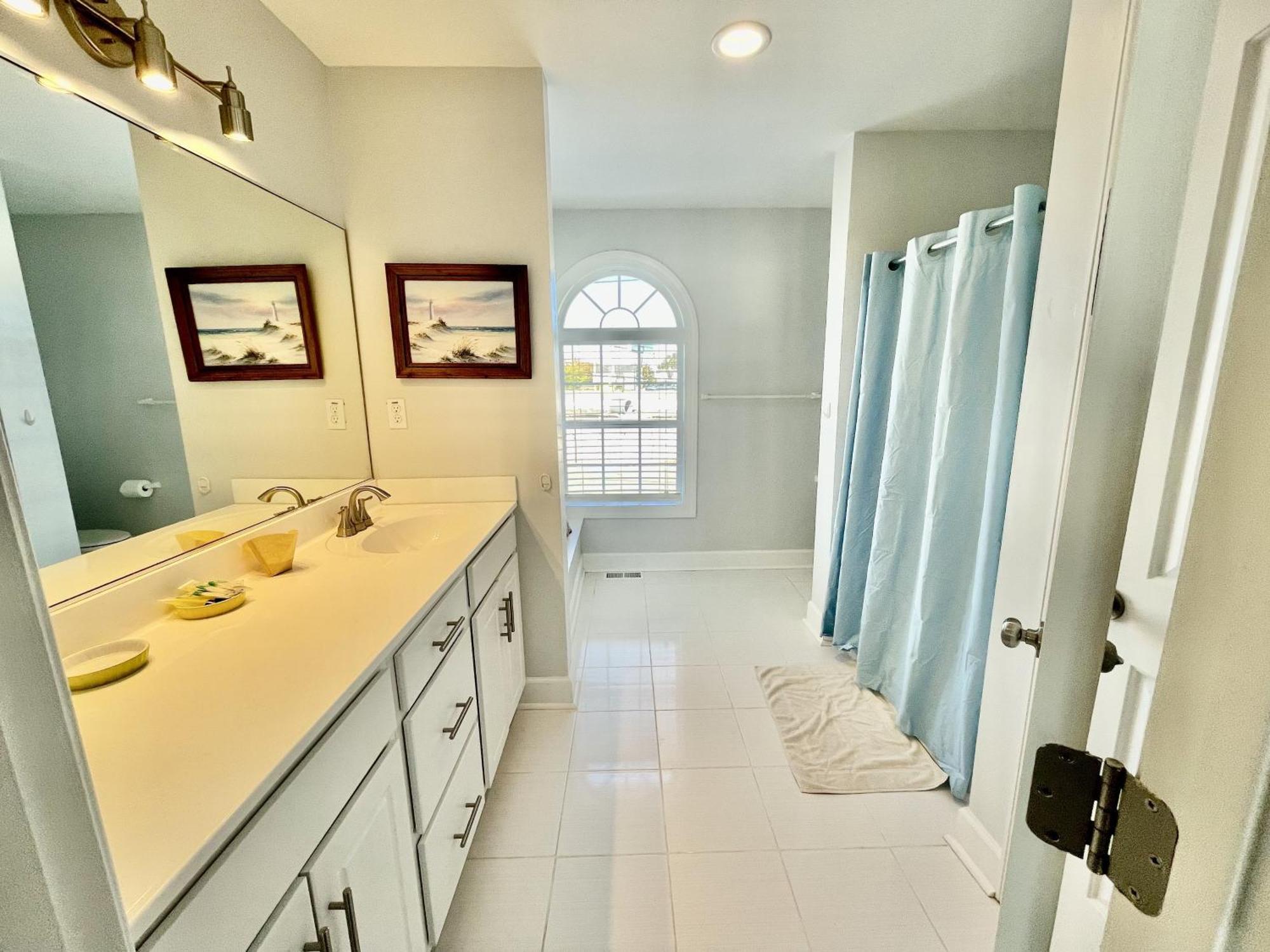 Big Waterfront House With Amazing View And Swim Deck * Norfolk