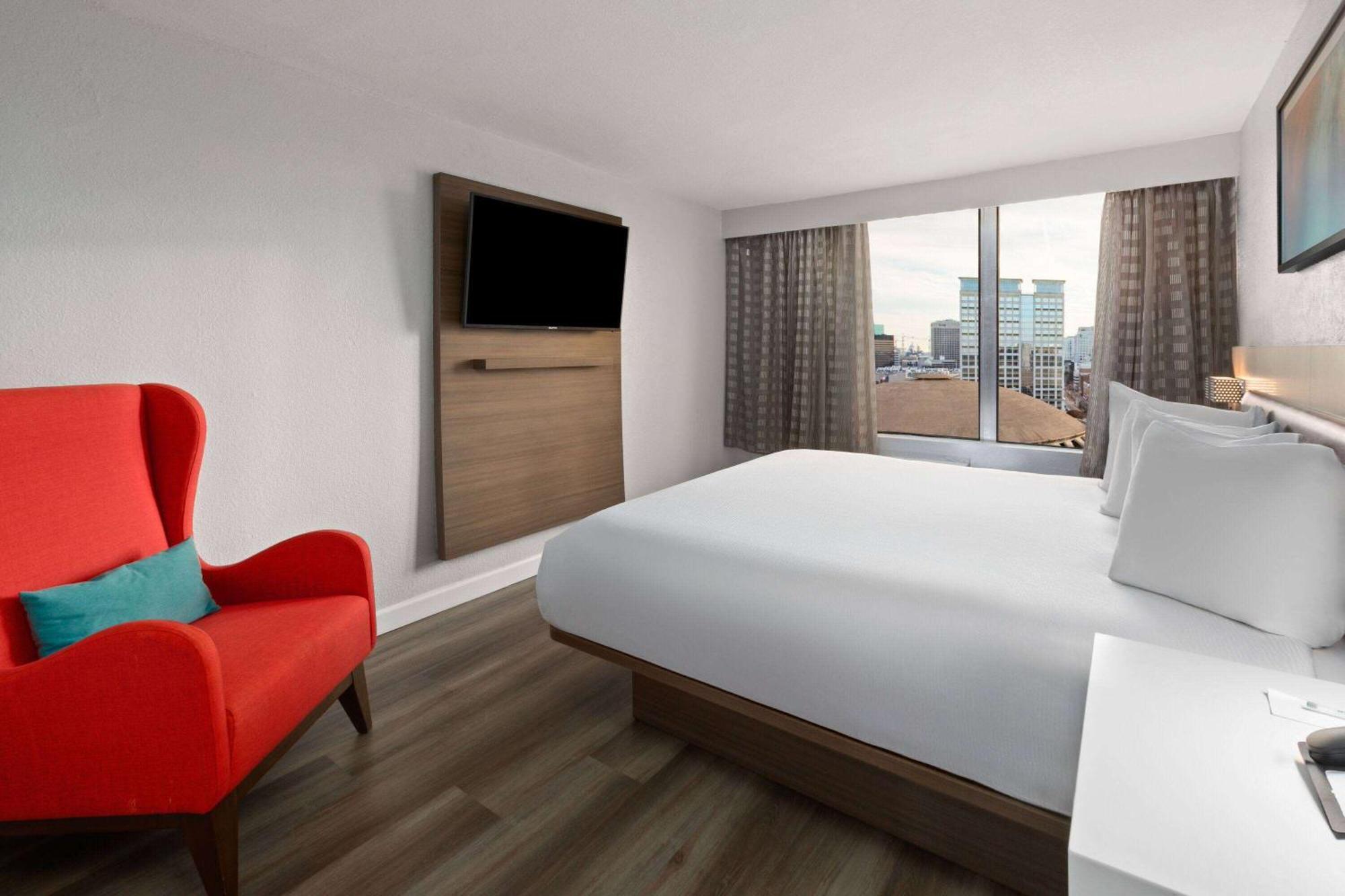 Hotel Wyndham Garden Downtown