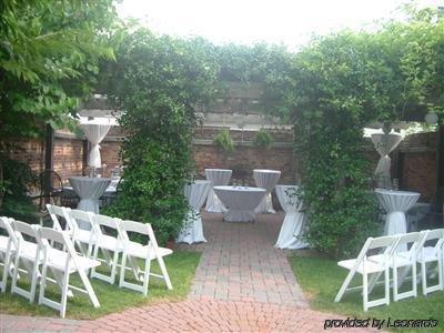 Freemason Bed & Breakfast 3*