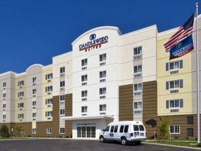 Candlewood Airport By Ihg