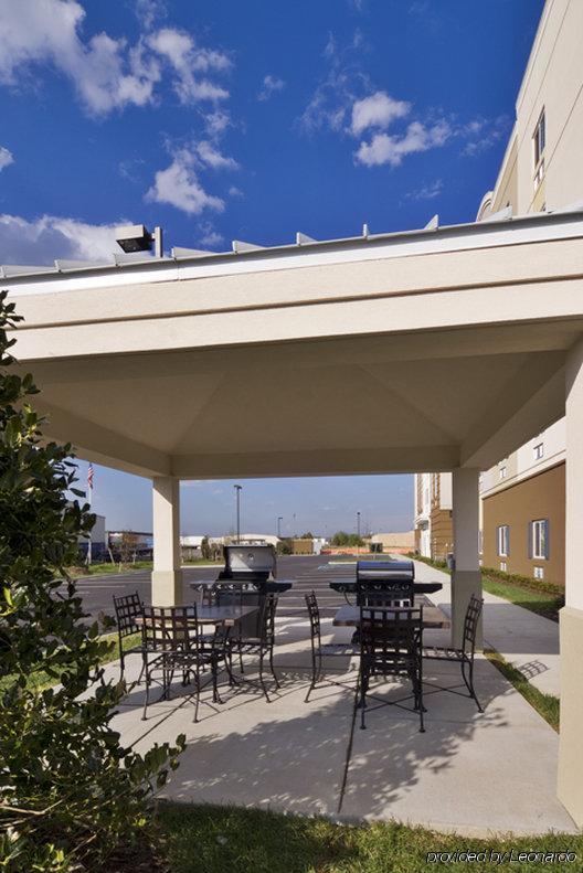 Hotel Candlewood Airport By Ihg