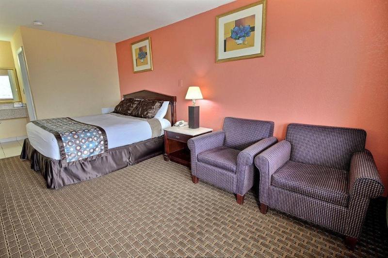 Econo At Military Circle Lodge Norfolk