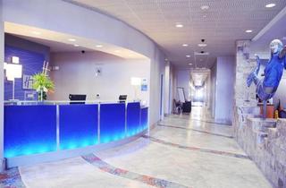 Hotel Express & Airport By Ihg 2*