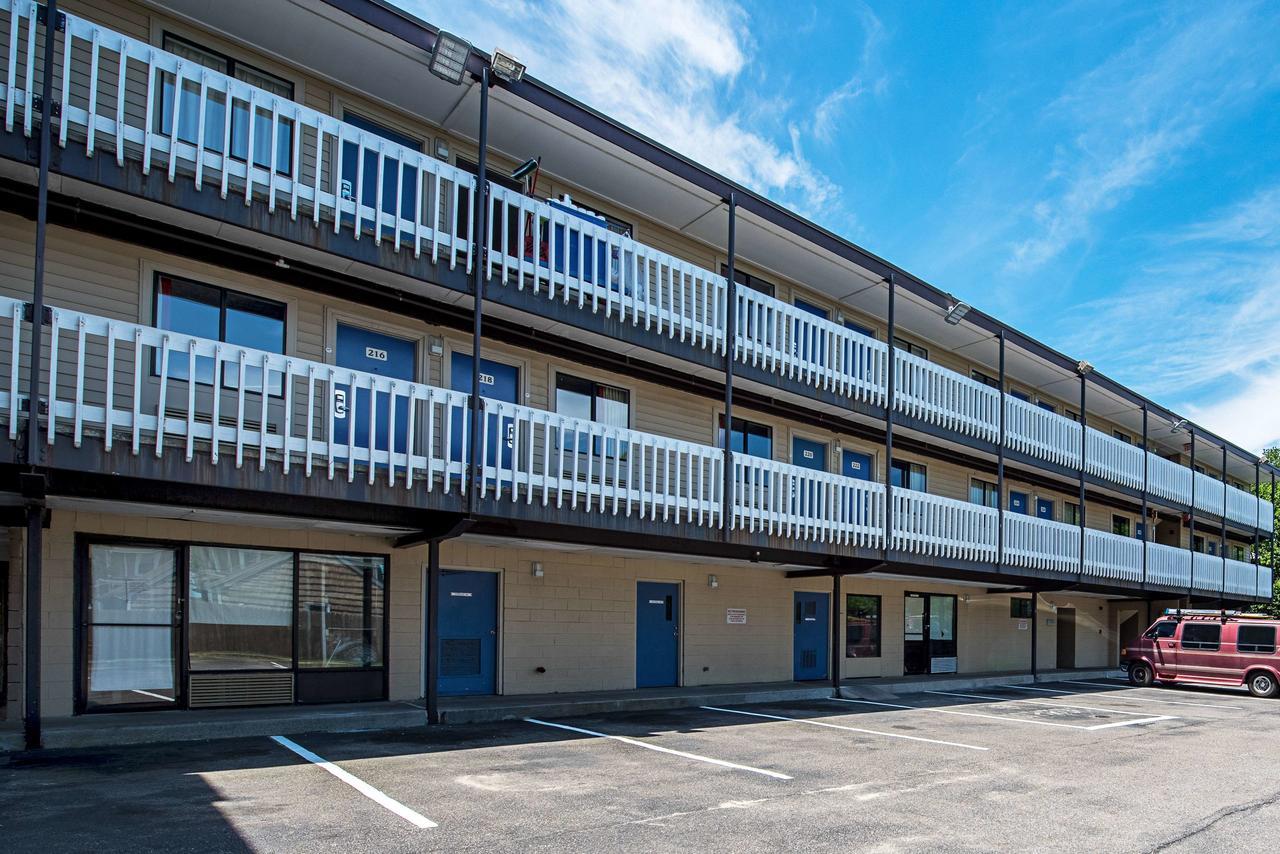 Budget Inn-norfolk, Va - Oceanview Hotel
