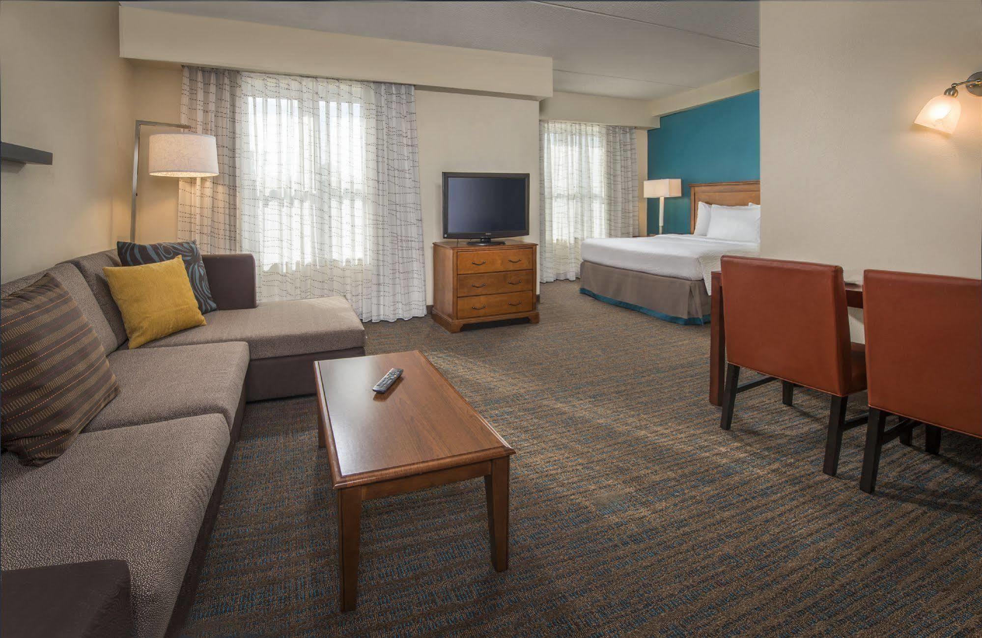 By Marriott Airport Norfolk