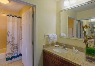 Hotel By Marriott Airport Norfolk