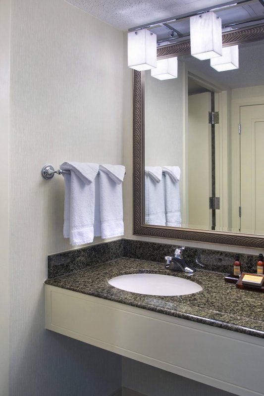 Waterside Marriott 3*