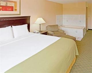 Hotel Express & Airport By Ihg 2*