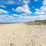 Sunny Cottage At Ocean View Beach Norfolk