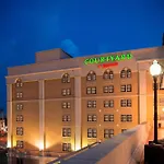 Courtyard By Marriott Norfolk Downtown