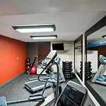 Hampton Inn Norfolk-Naval Base