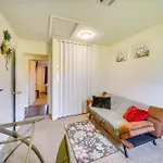 Norfolk Vacation Rental Patio, 3 Mi To Beaches!