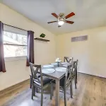Norfolk Vacation Rental Patio, 3 Mi To Beaches!
