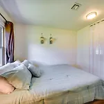 Norfolk Vacation Rental Patio, 3 Mi To Beaches!