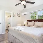 Bay Haven - Suffolk Suite