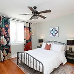 Sojourn At Colley Manor Unit 3