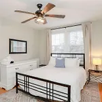 Sojourn At Colley Manor Unit 5 Sleeps 4