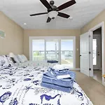 Water Front Delight On The Bay Home