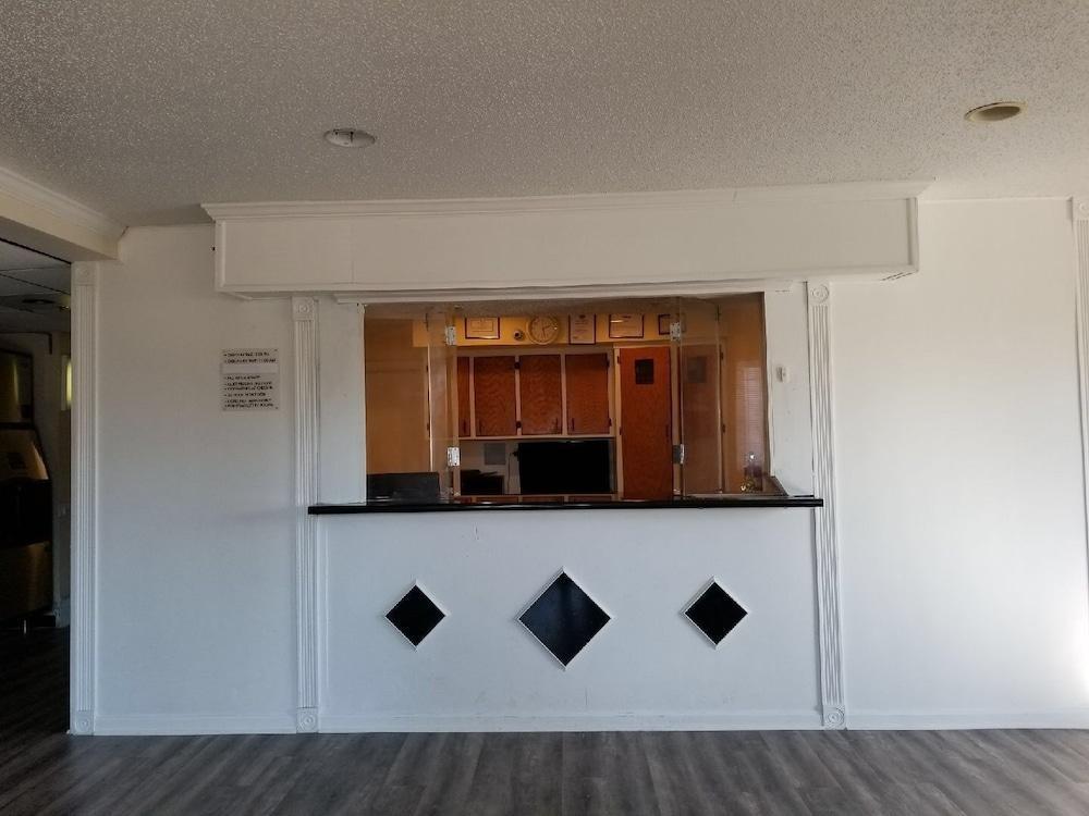 Spark By Hilton Norfolk