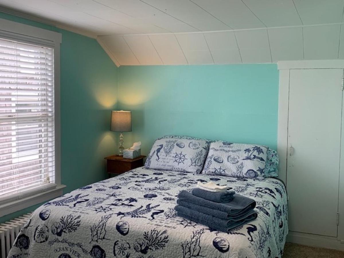 Apartment Rustic Rooftop Delight - Bay Front Apts *