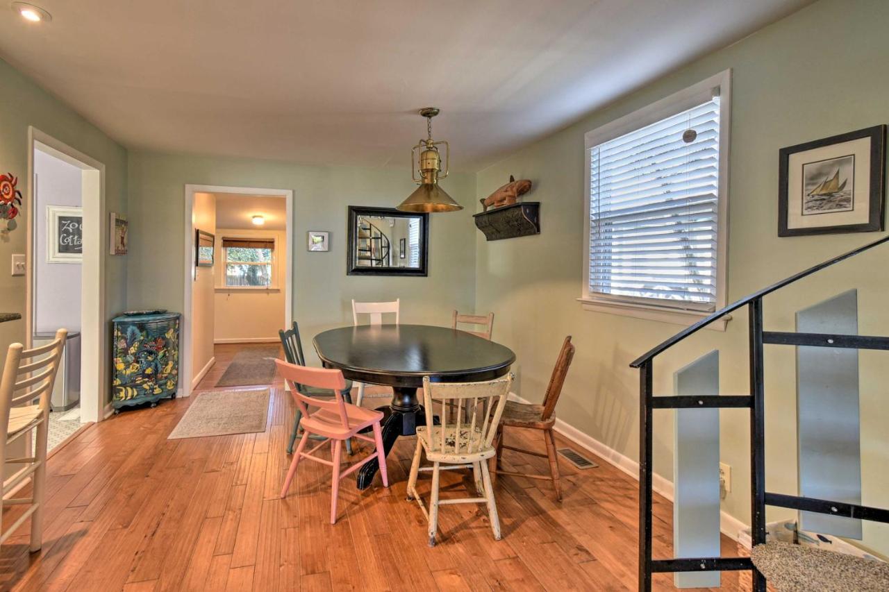 Classic Chesapeake Beachside With Porch! * Norfolk