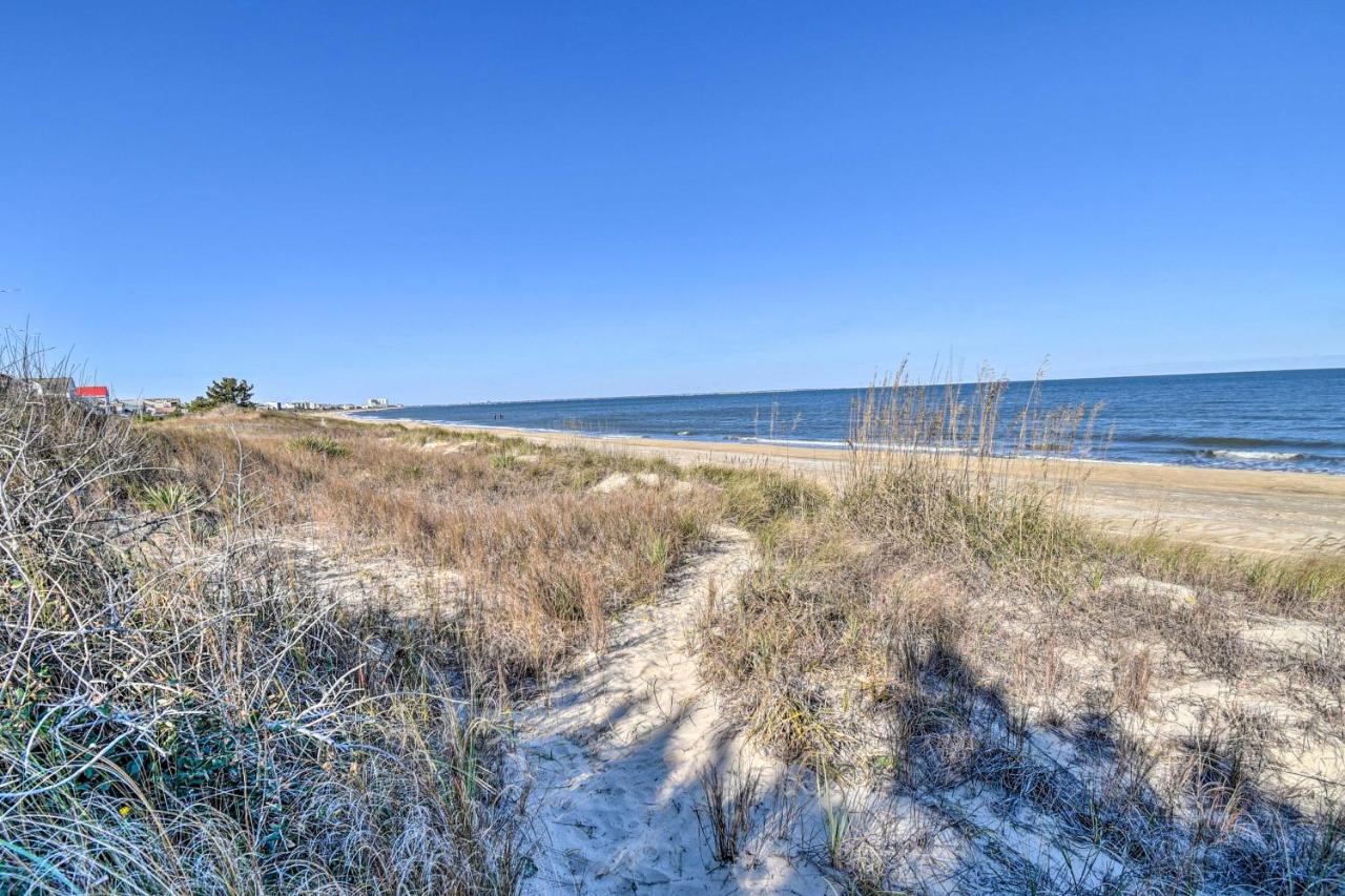 Classic Chesapeake Beachside With Porch! Norfolk