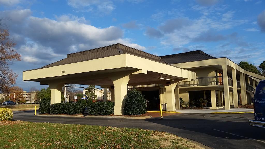 Days By Wyndham Airport Norfolk