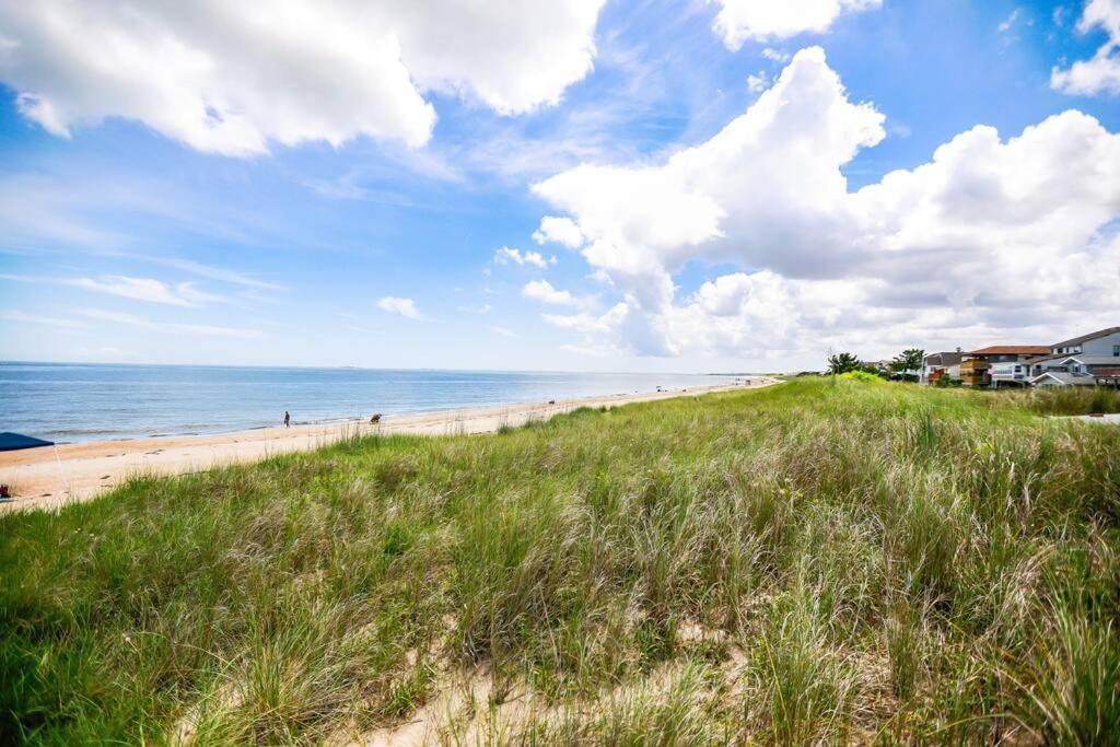 Sunny At Ocean View Norfolk