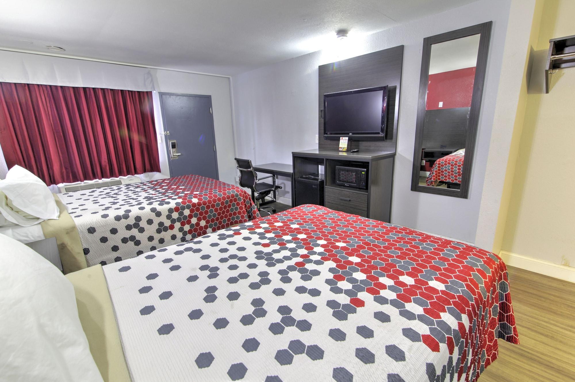 Econo Airport Hotel